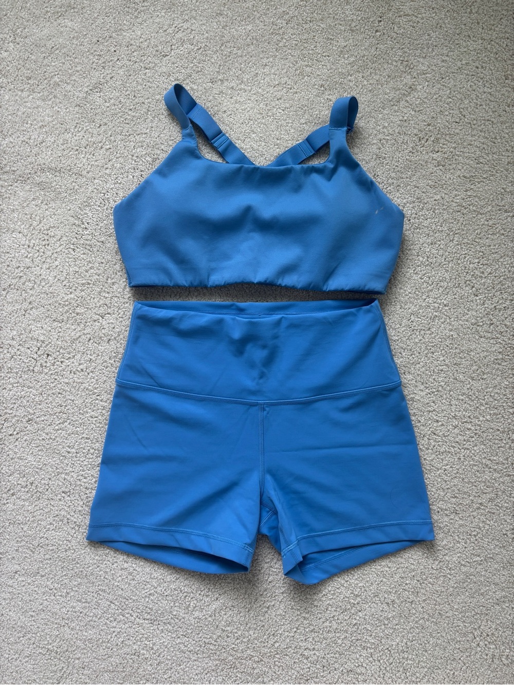 lululemon athletica set color pool party (WORN TWICE)